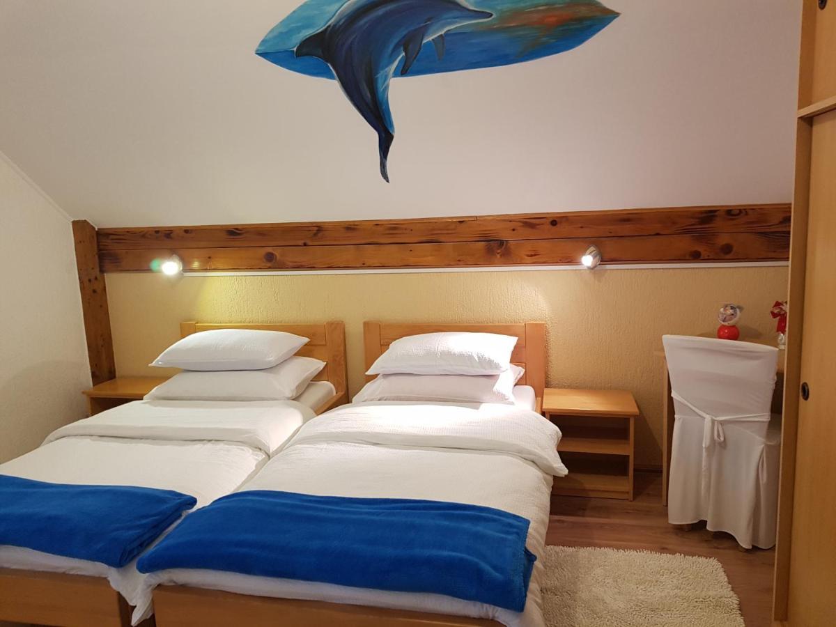 Apartments Sanja Раковица Екстериор снимка