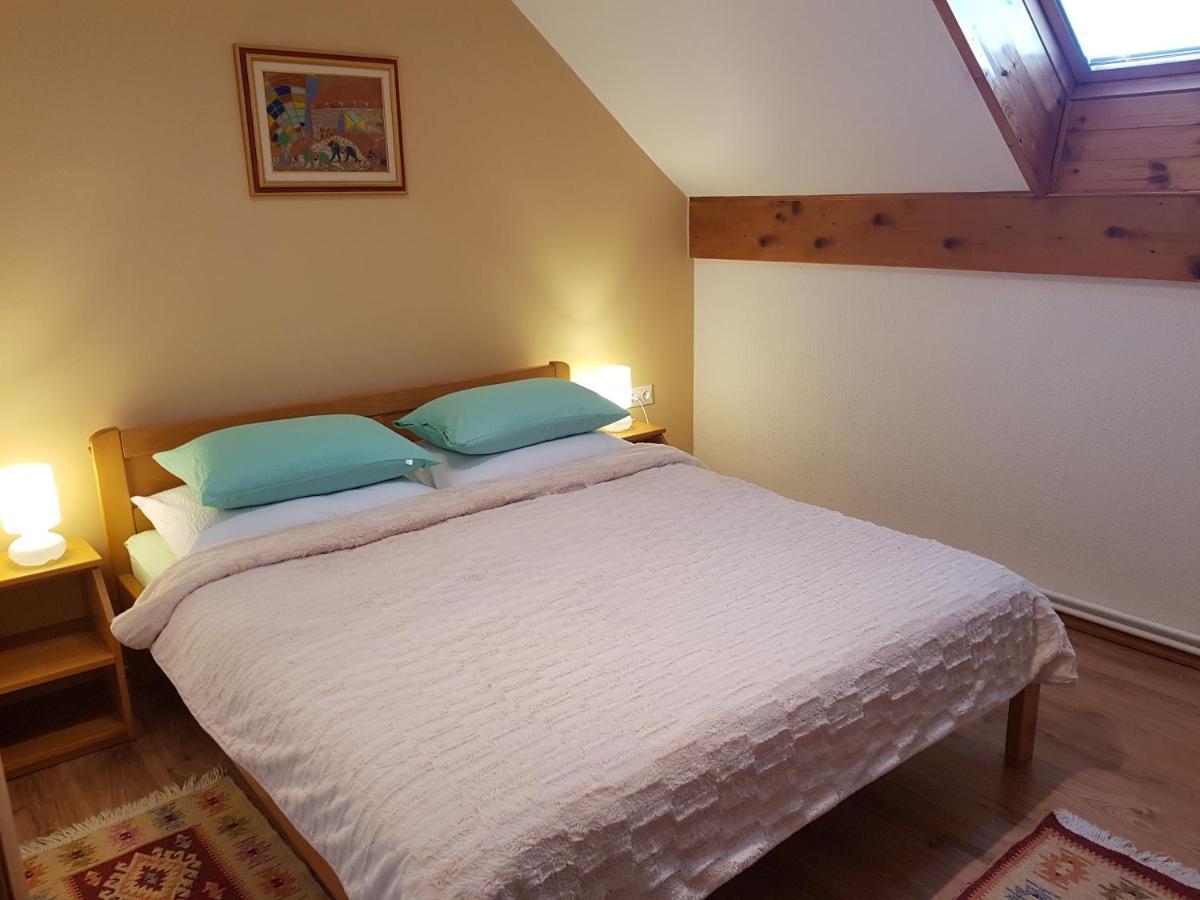 Apartments Sanja Раковица Екстериор снимка