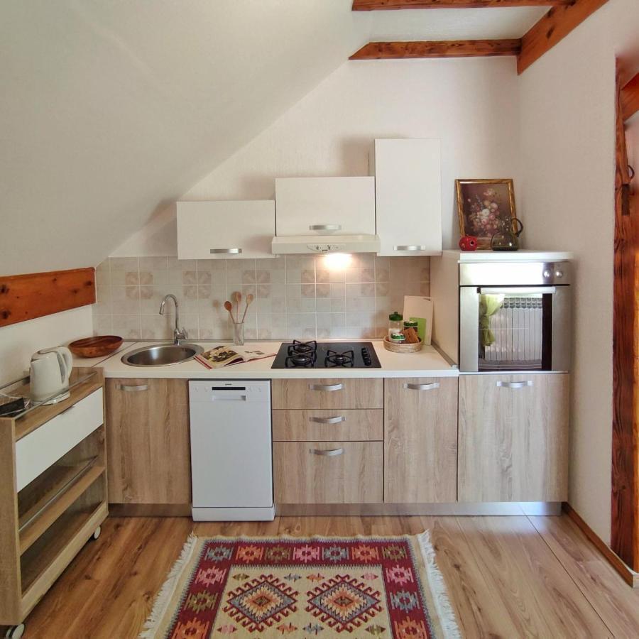 Apartments Sanja Раковица Екстериор снимка