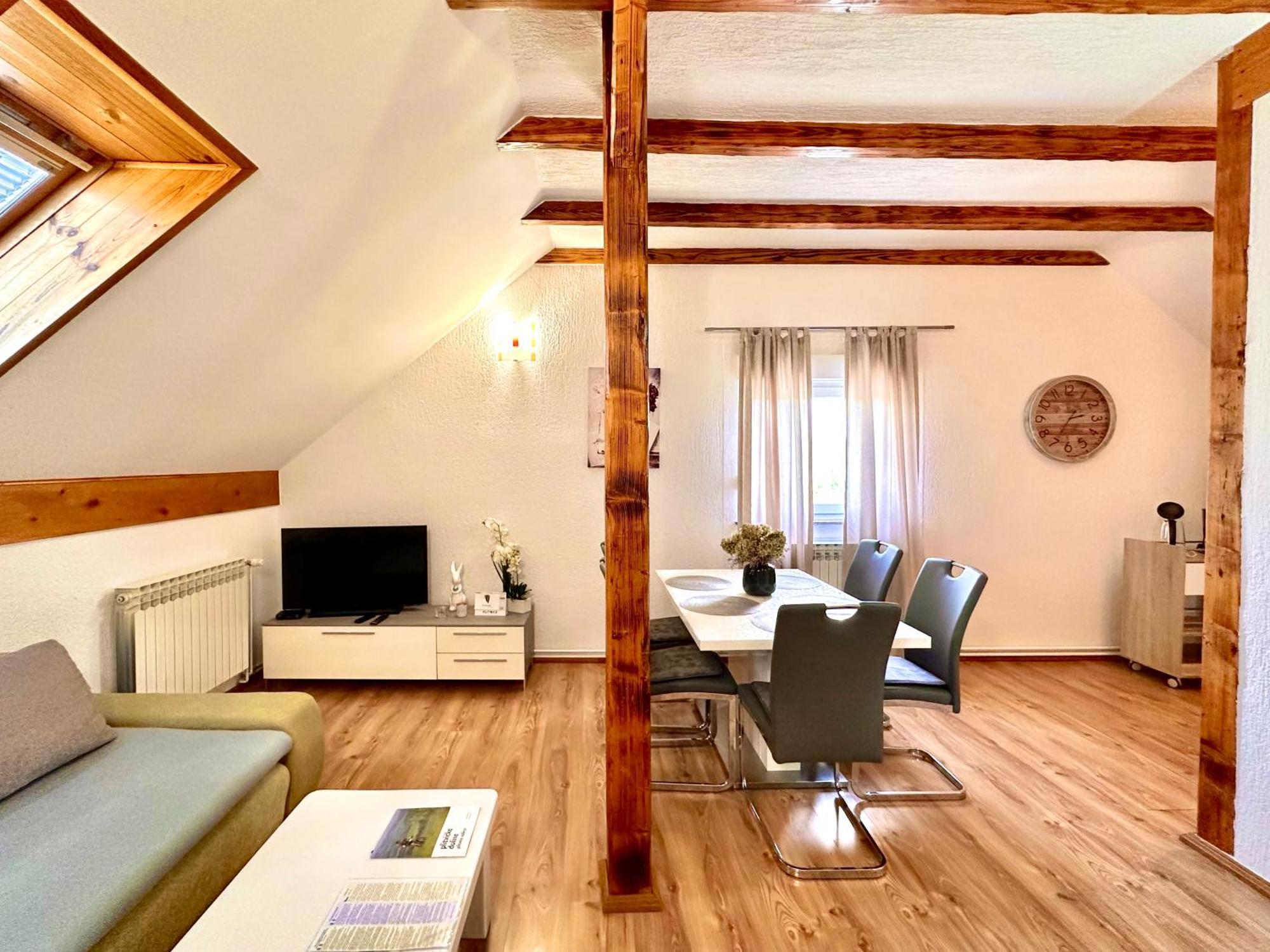 Apartments Sanja Раковица Екстериор снимка