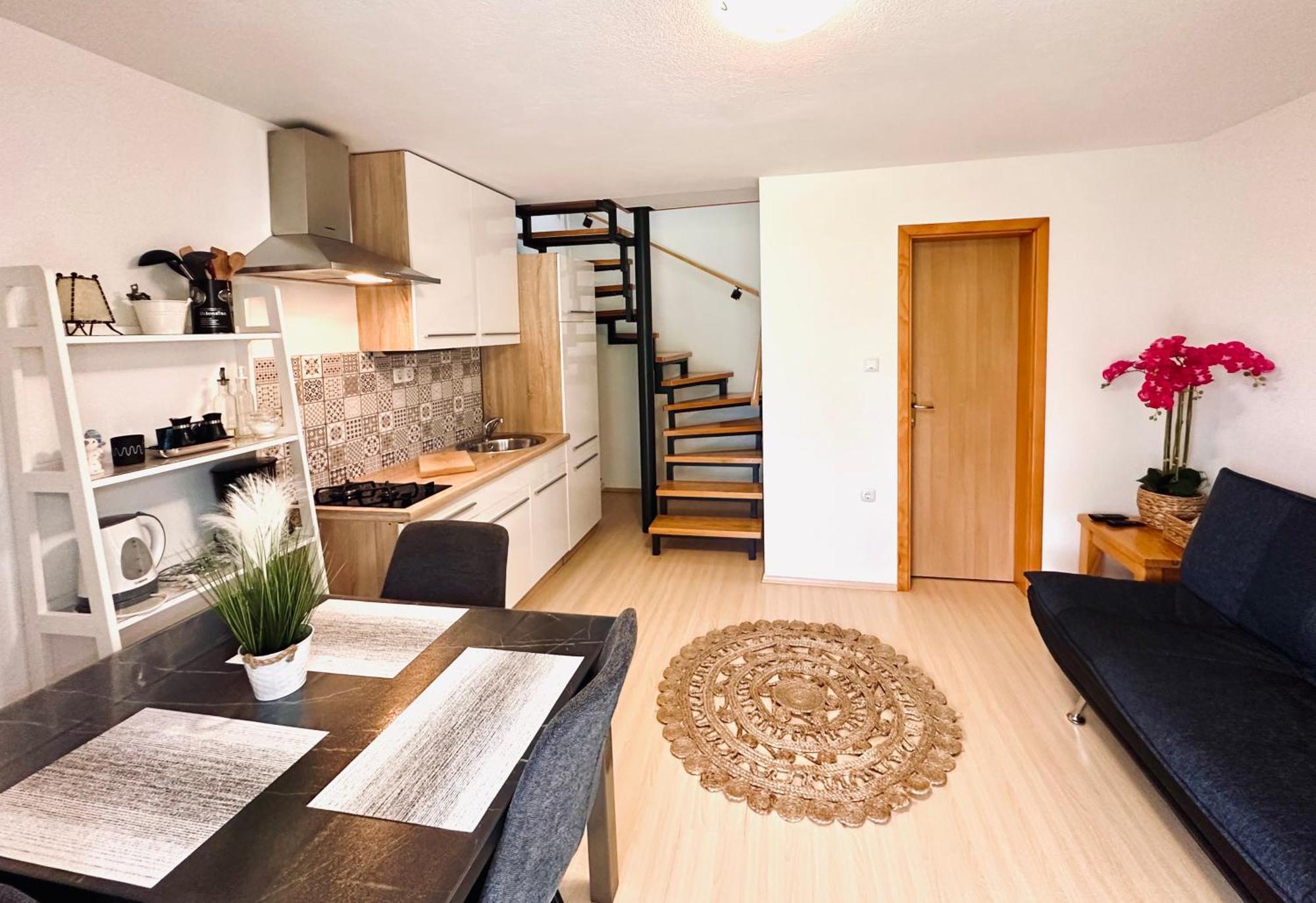 Apartments Sanja Раковица Екстериор снимка