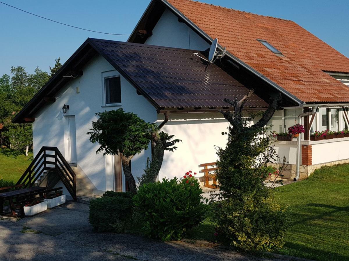 Apartments Sanja Раковица Екстериор снимка